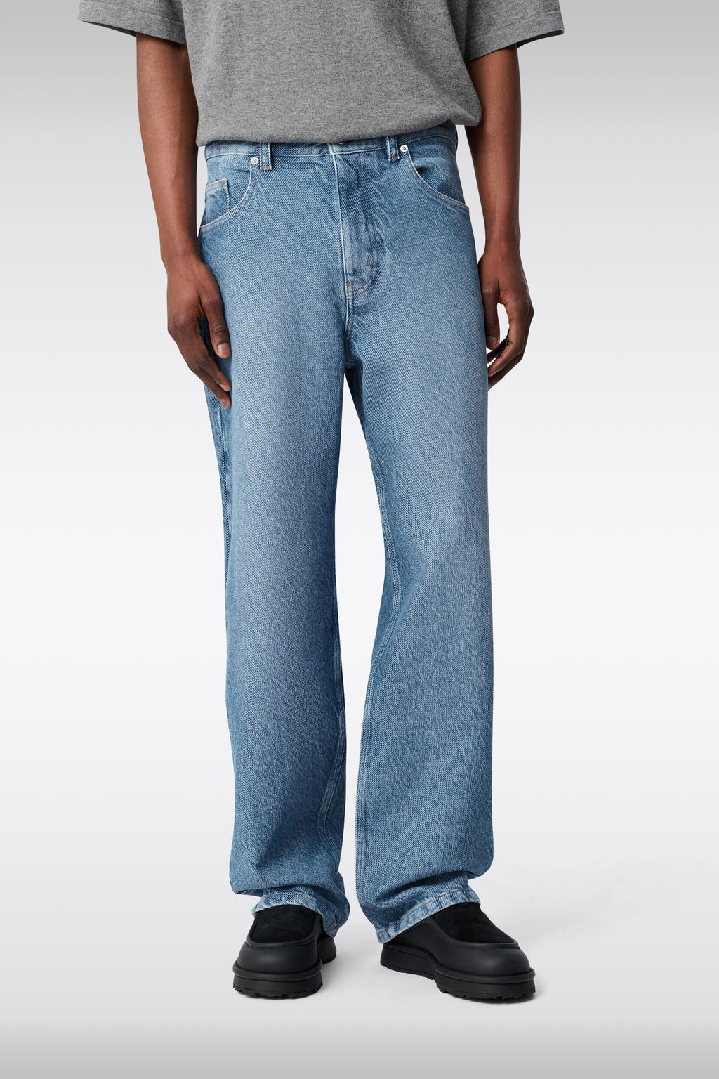 alt-image__TWILL-RELAXED-JEANS-Denim
