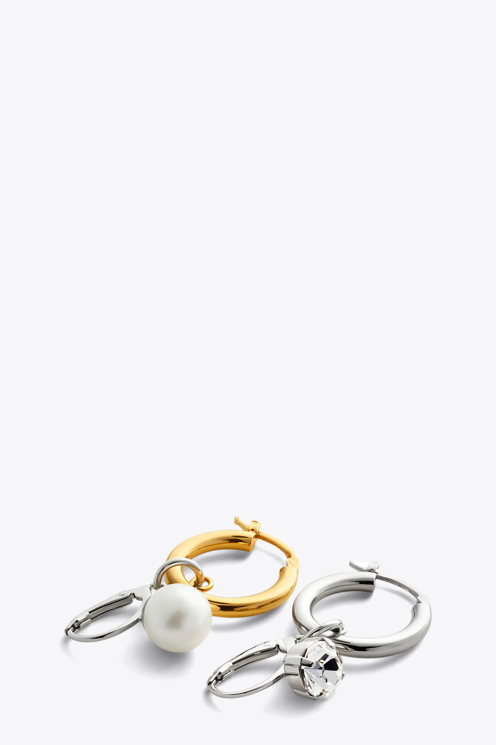 alt-image__Orecchini-in-ottone-bicolor-argento-e-oro-con-pendenti