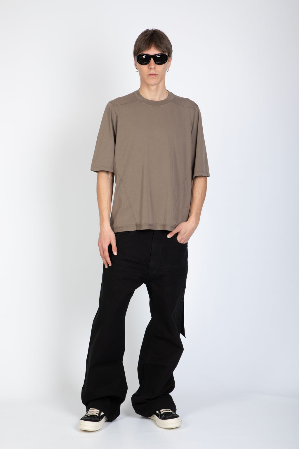 alt-image__T-shirt-boxy-fit-in-cotone-color-tortora---Walrus-T
