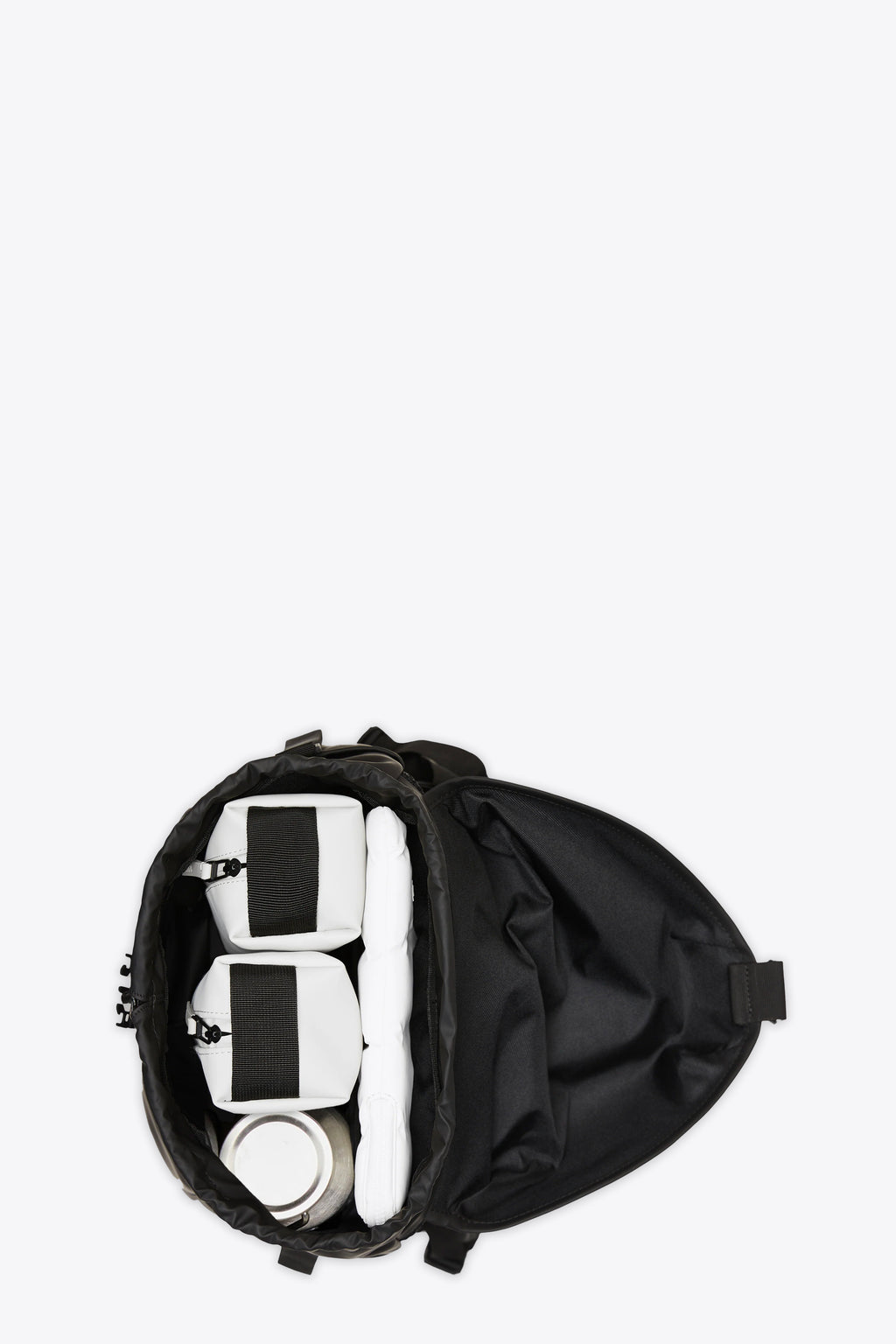 alt-image__Zaino-piccolo-beige-impermabile---Valera-Bucket-Backpack