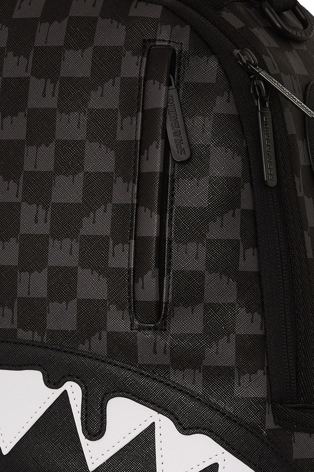 alt-image__DRIPPING-SHARK-IN-PARIS-DLXV-BACKPACK-Nero