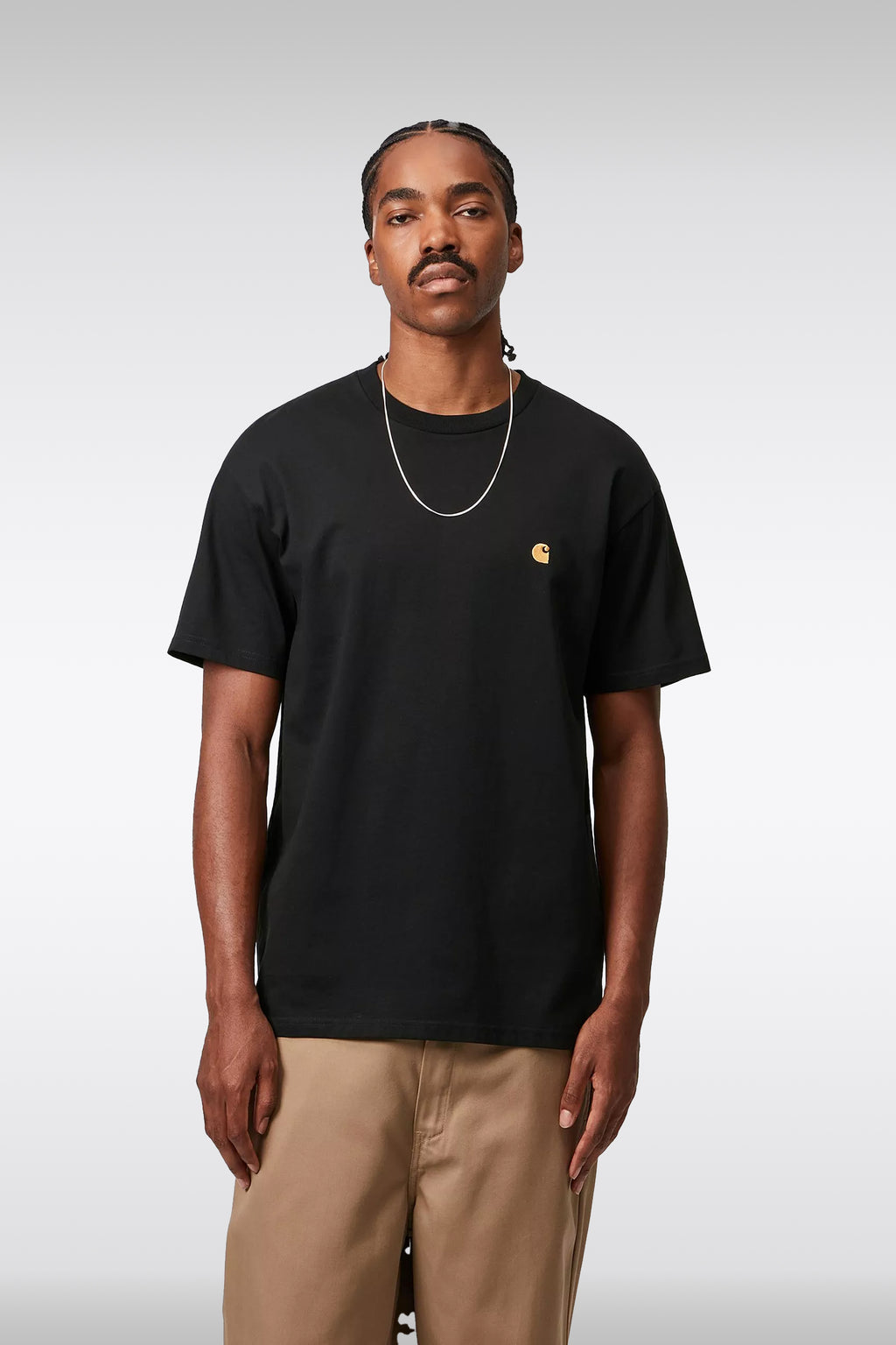 alt-image__T-shirt-nera-in-cotone-con-logo-ricamato-al-petto---S/S-Chase-T-Shirt