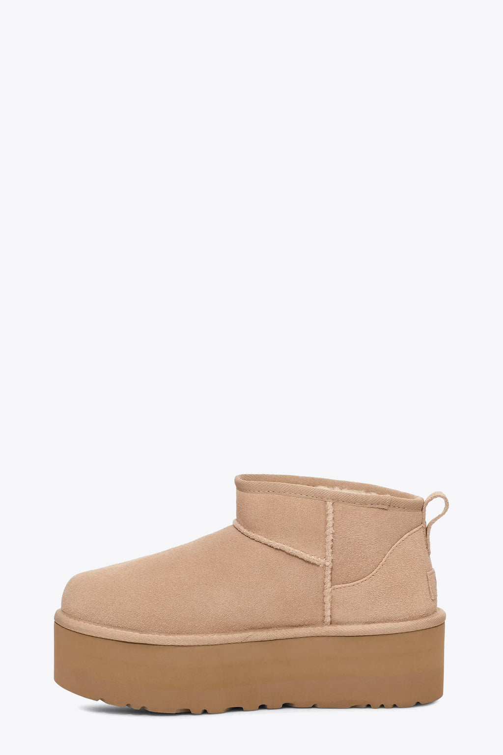 alt-image__Stivaletto-in-camoscio-beige-con-suola-plateau---Classic-Ultra-Mini-Platform
