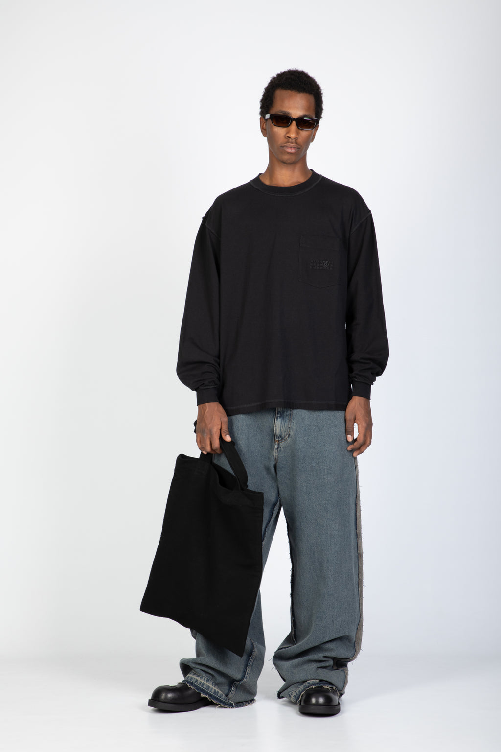 alt-image__M20050-Nero