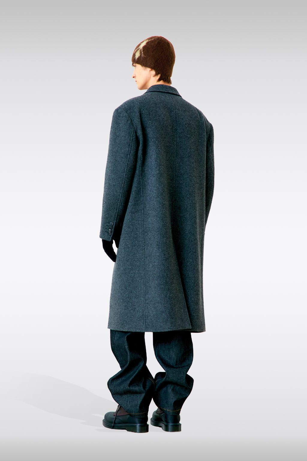 alt-image__Cappotto-grigio-scuro-mono-petto-in-alpaca---
Alpaca-Long-Single-3-Button-Coat