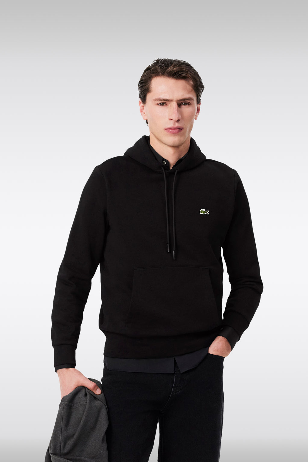 alt-image__Felpa-nera-in-cotone-con-cappuccio