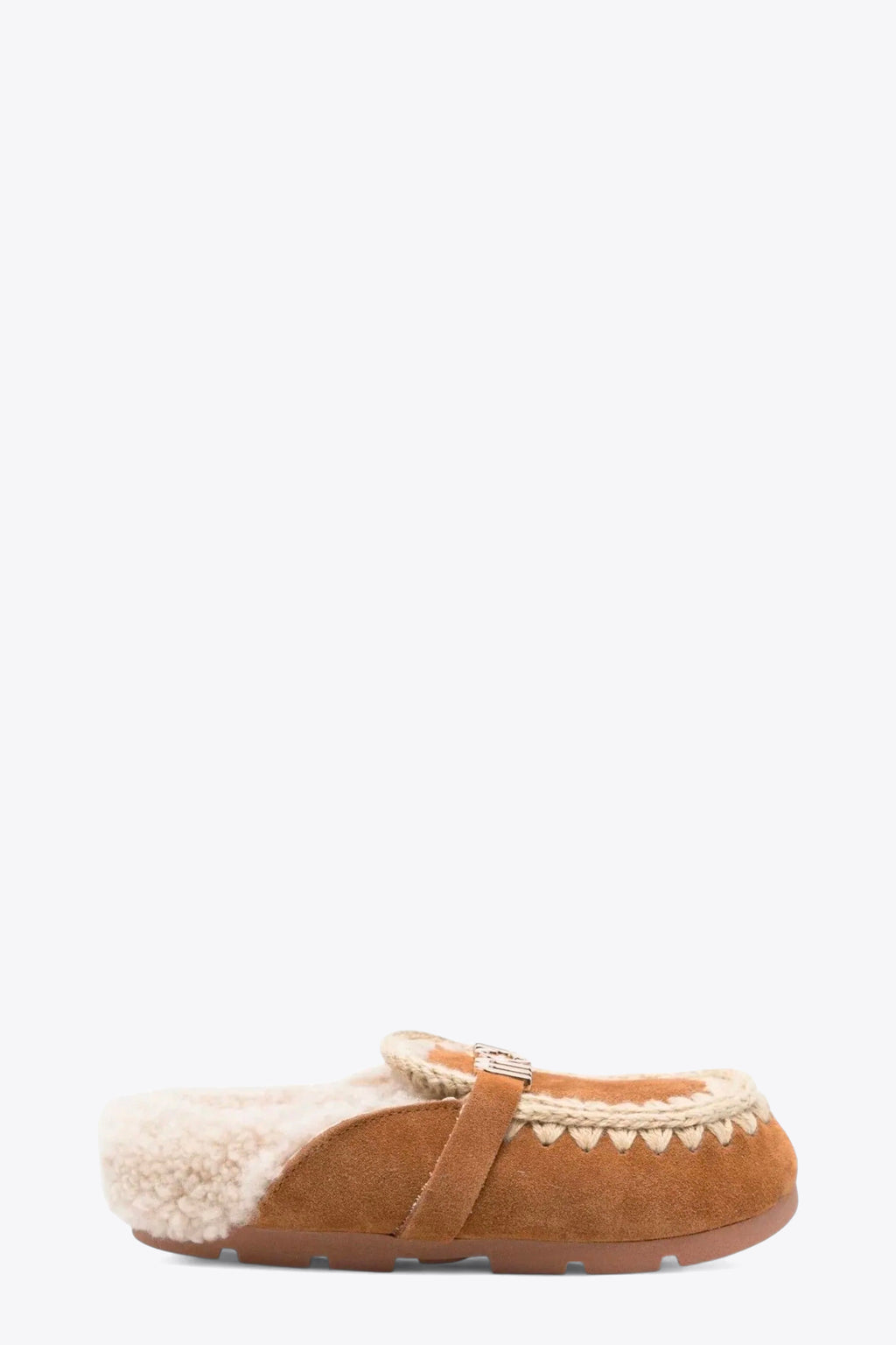 alt-image__Ciabatta-in-montone-color-cammello-con-logo---Winter-Bio-Slide