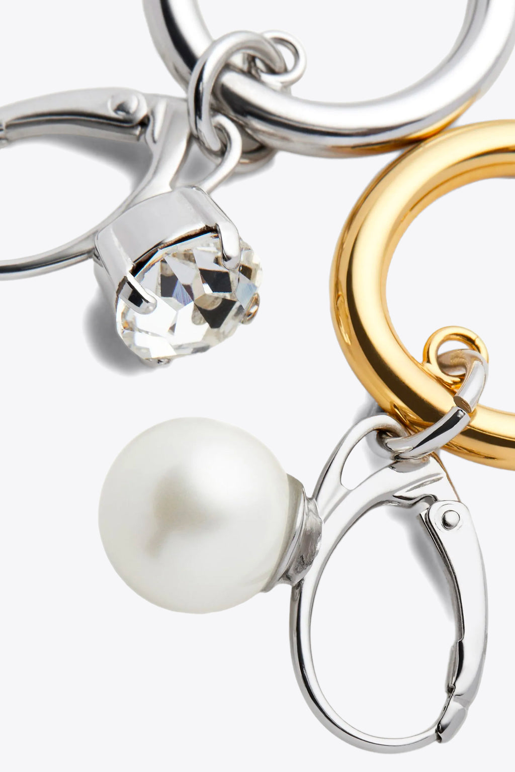 alt-image__Orecchini-in-ottone-bicolor-argento-e-oro-con-pendenti