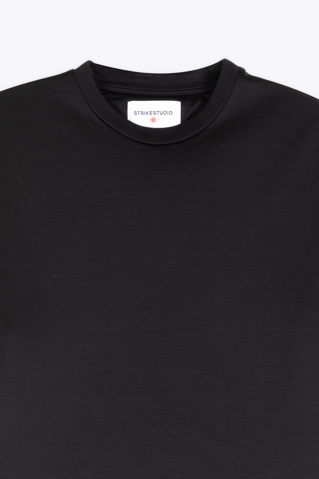 alt-image__T-SHIRT-GIROCOLLO-Nero