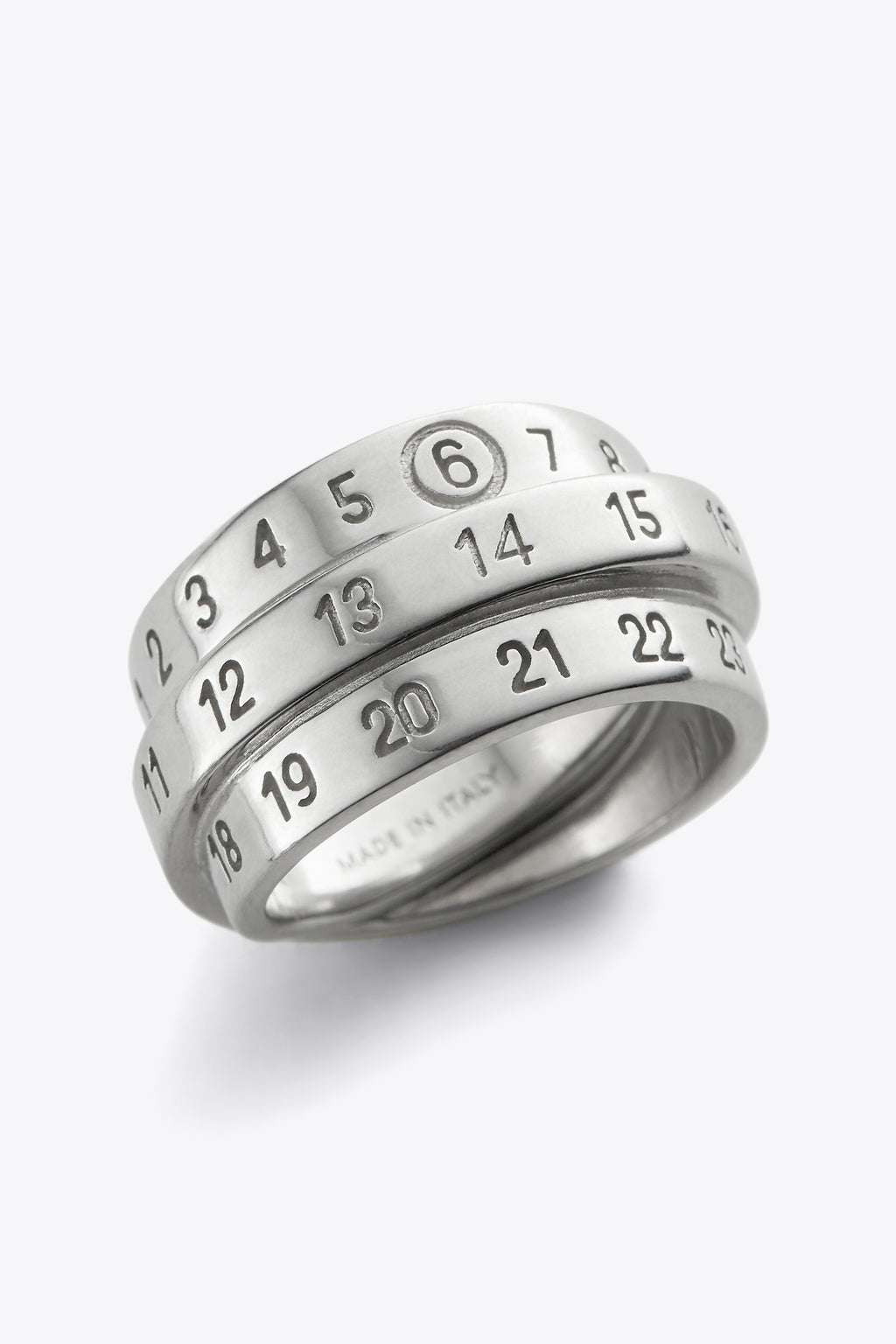 alt-image__Anello-a-tre-fasce-in-ottone-argento-con-logo-inciso