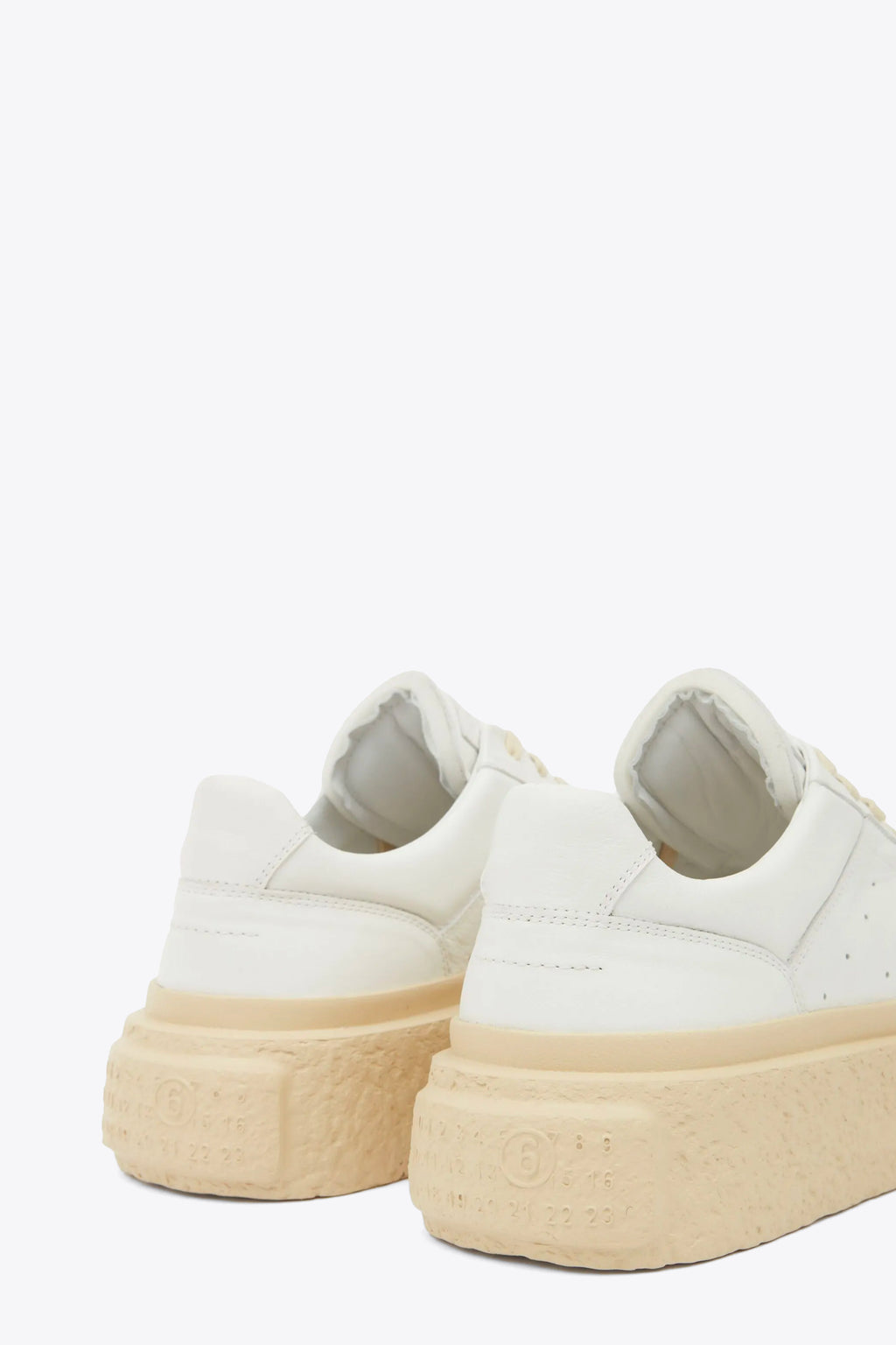 alt-image__Sneaker-Vacchetta-in-pelle-bianca-con-suola-platform