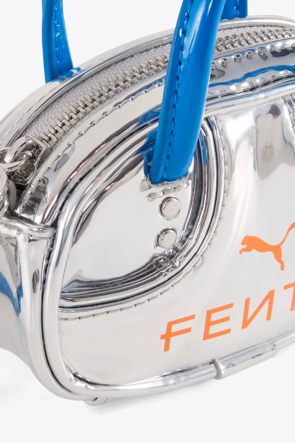 alt-image__PUMA-X-FENTY-pocket-grip-bag--Argento/blu