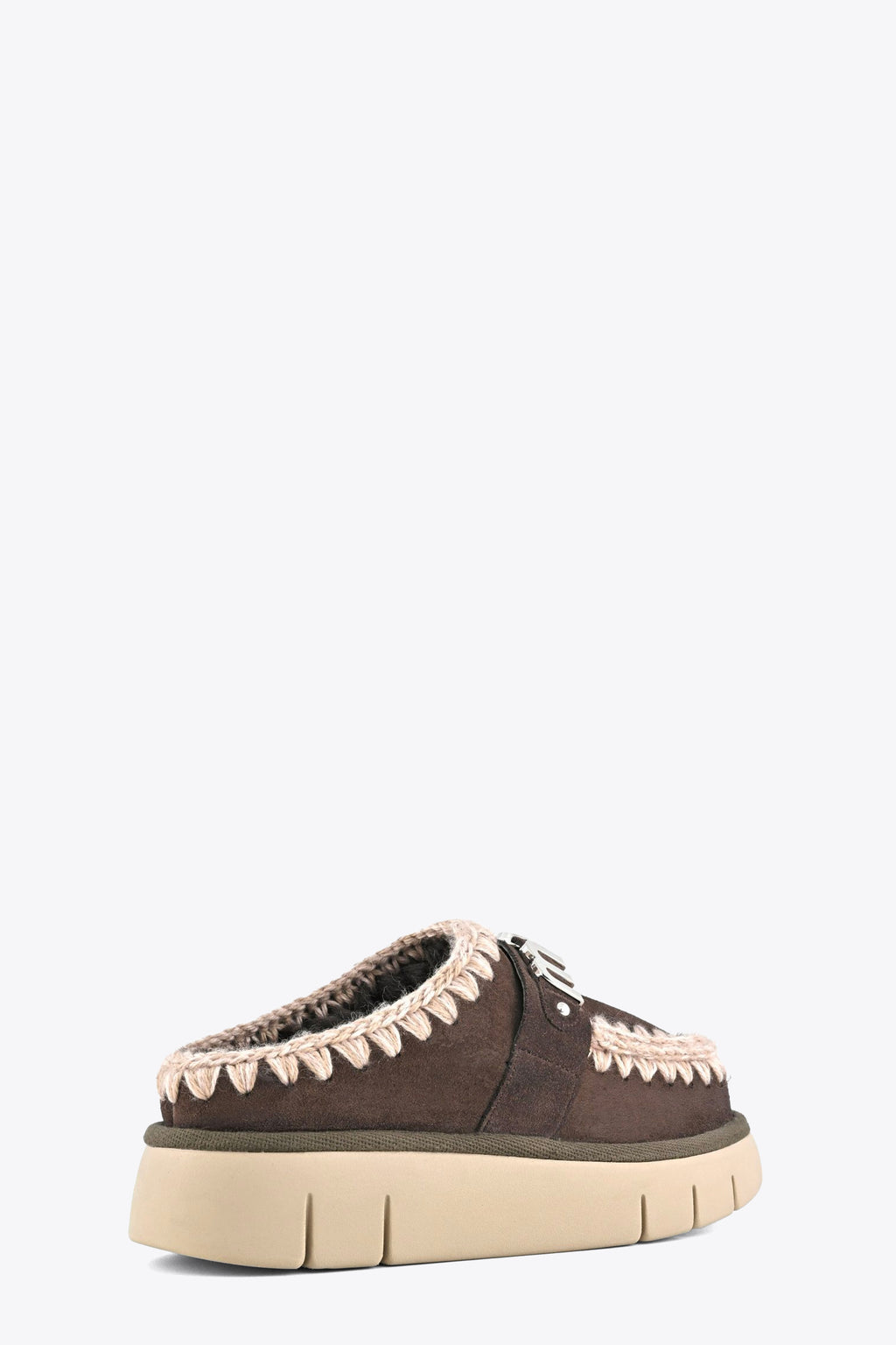 alt-image__Sabot-in-montone-marrona-con-logo-in-metallo---Bounce-Clog-Metal-Logo