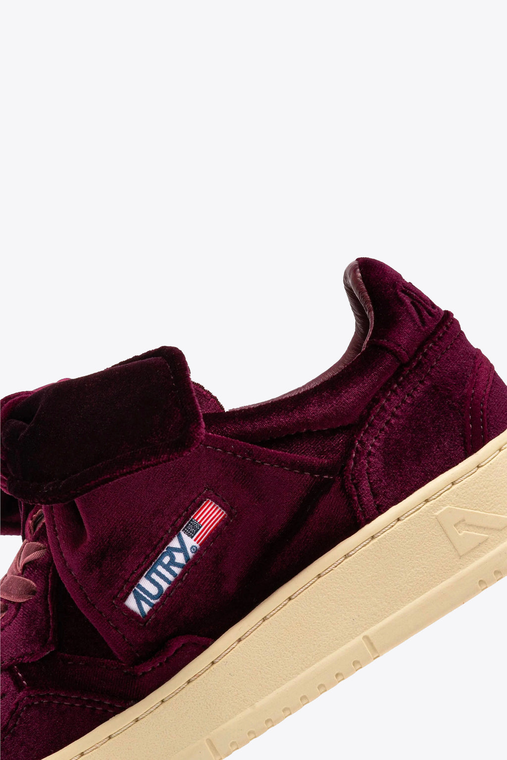 alt-image__Sneaker-bassa-in-velluto-bordeaux-con-fiocco---Medalist-Low