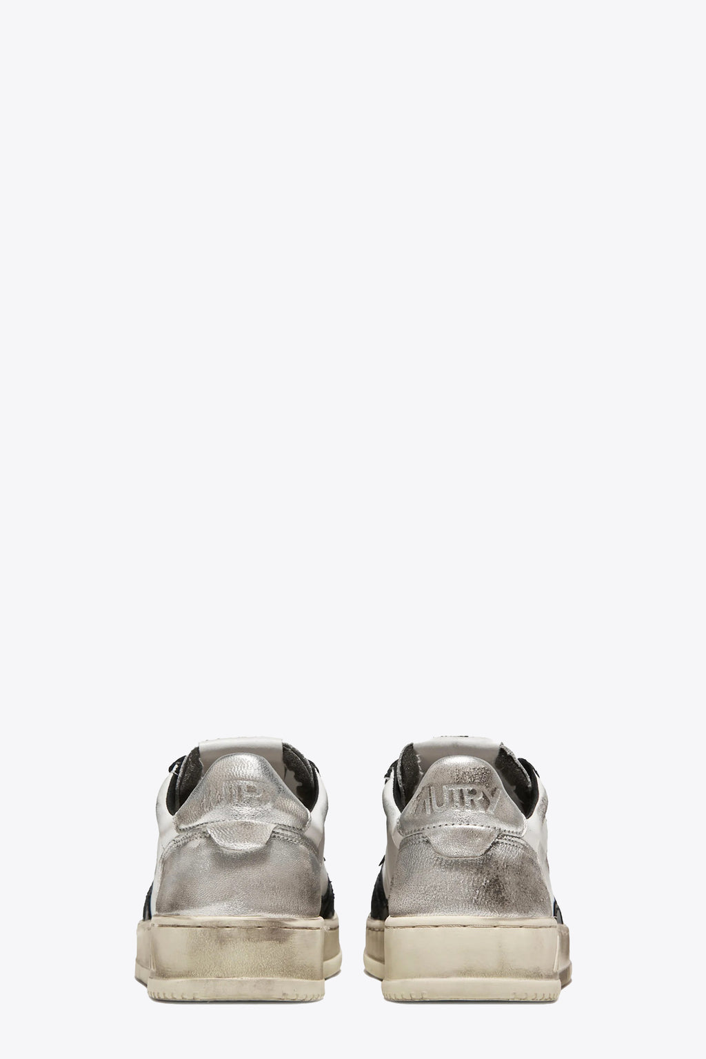 alt-image__Sneaker-bassa-in-pelle-invecchiata-bianca,-argento-e-nera--Super-Vintage-Low