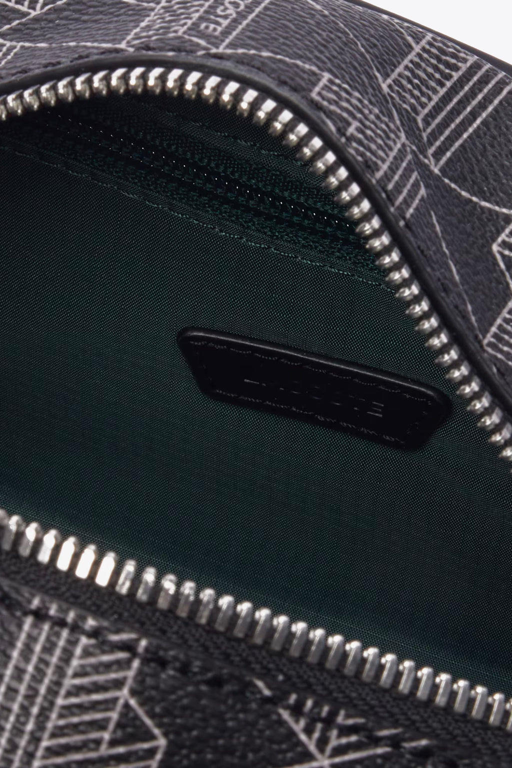 alt-image__Borsello-necessaire-in-similpelle-nera-con-pattern-monogram