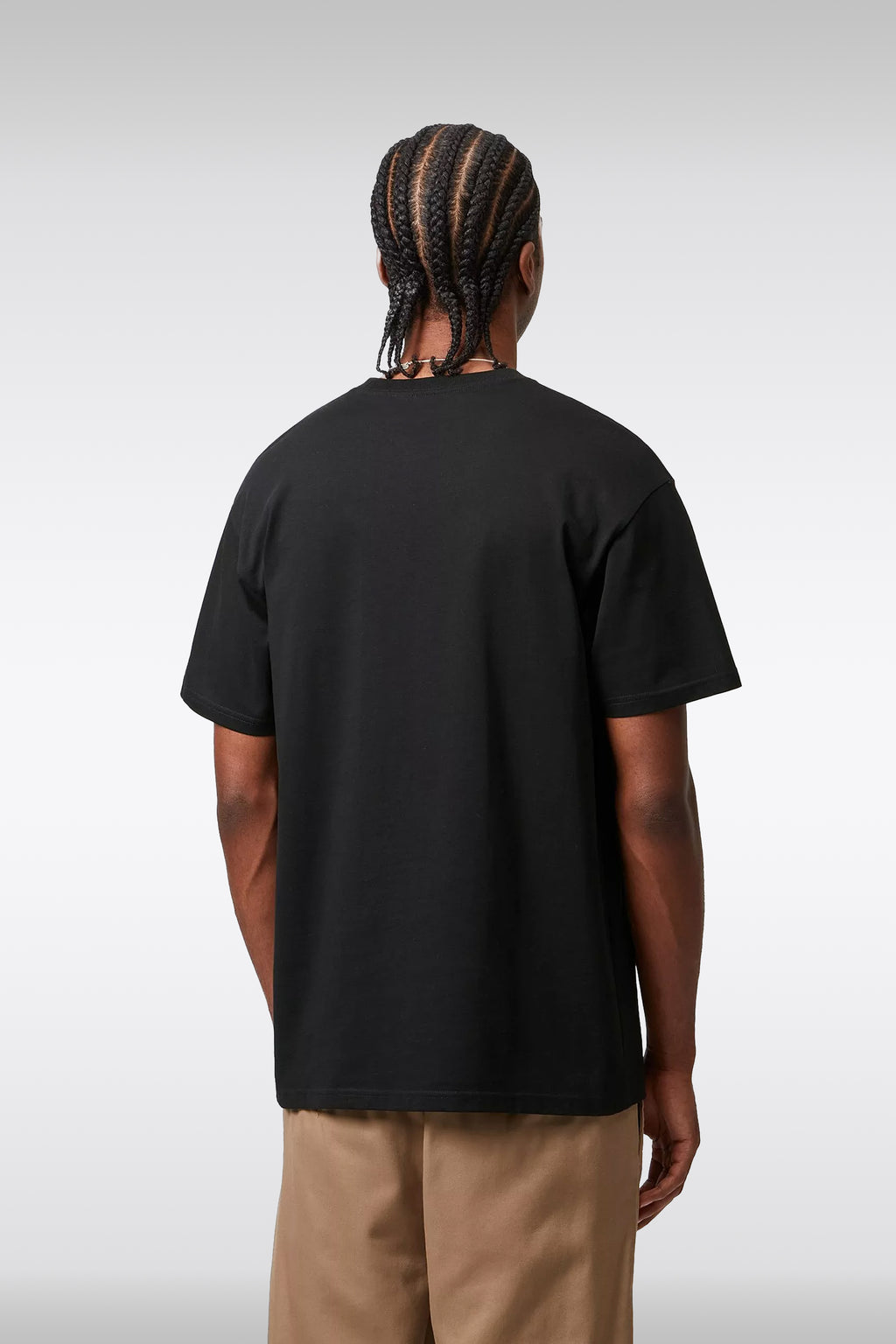 alt-image__T-shirt-nera-in-cotone-con-logo-ricamato-al-petto---S/S-Chase-T-Shirt