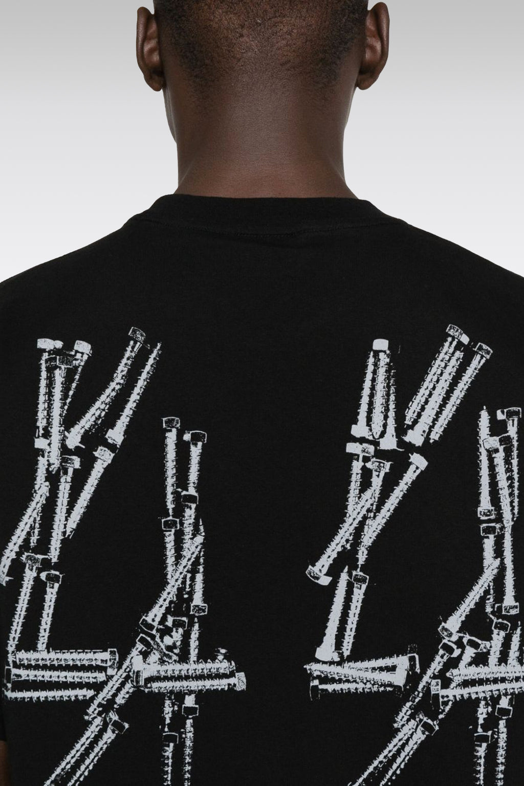 alt-image__T-shirt-nera-con-stampa-grafica-e-logo---Screw-Tee