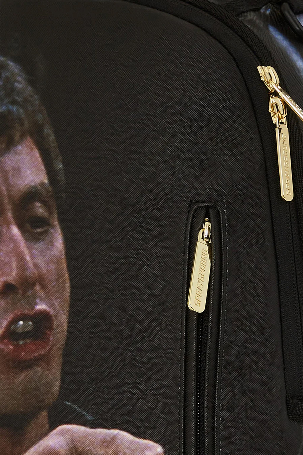 alt-image__Zaino-nero-in-pvc-con-stampa-Scarface---Scar-Face-Paint-Dlxsv-Backpack