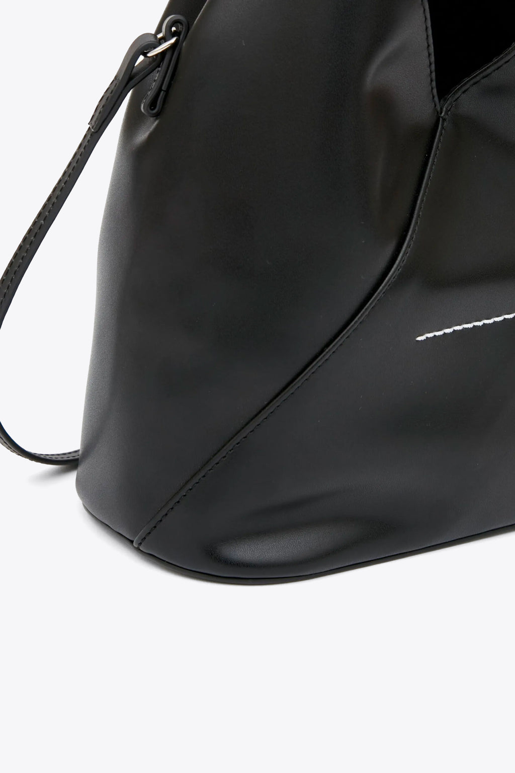 alt-image__Borsa-Japanese-in-pelle-sintetica-nera-con-tracolla
