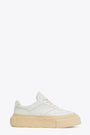 Sneaker Gambetta in pelle bianca con suola platform 