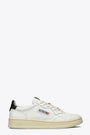 White leather low sneaker with black tab - Medalist 