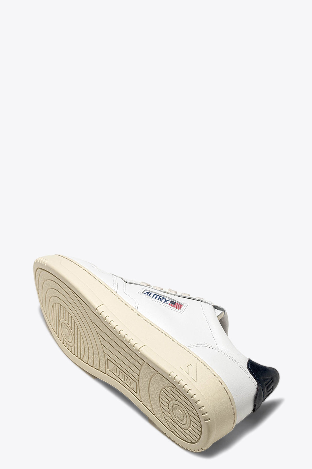 alt-image__Sneaker-bassa-in-pelle-bianca-con-tab-blu---Medalist