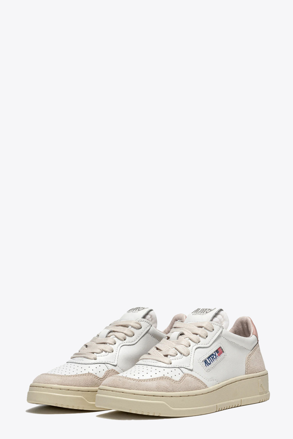 alt-image__White-leather-and-suede-low-sneaker-with-powder-pink-tab---Medalist