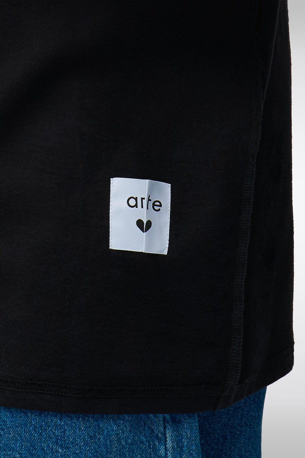 alt-image__T-shirt-nera-reversibile-con-maniche-lunghe---Reversible-Label-Longsleeve