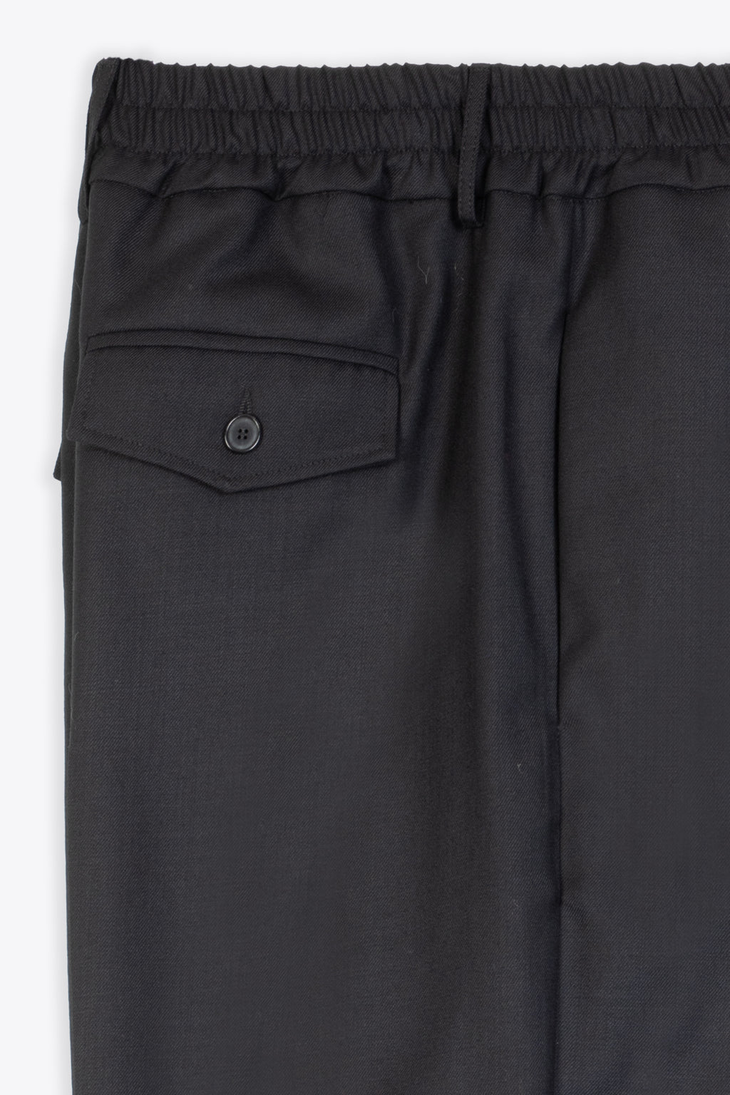 alt-image__Pantalone-in-frescolana-nero-con-elastico-in-vita