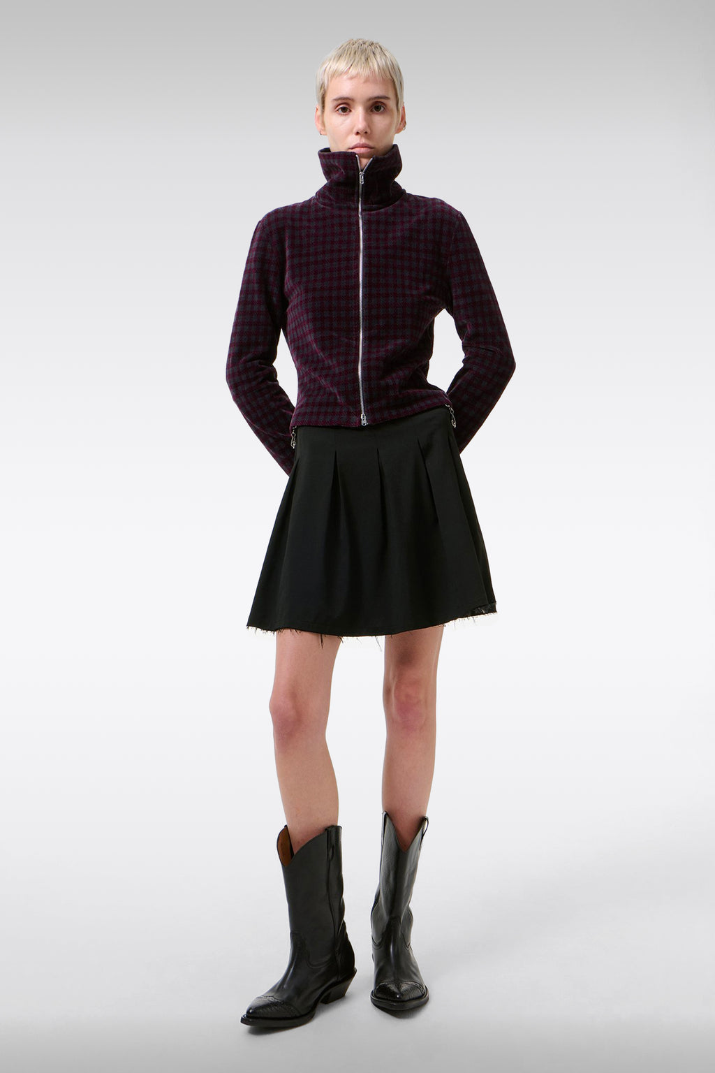 alt-image__Gonna-corta-plissettata-nera-in-frescolana---Object-Skirt