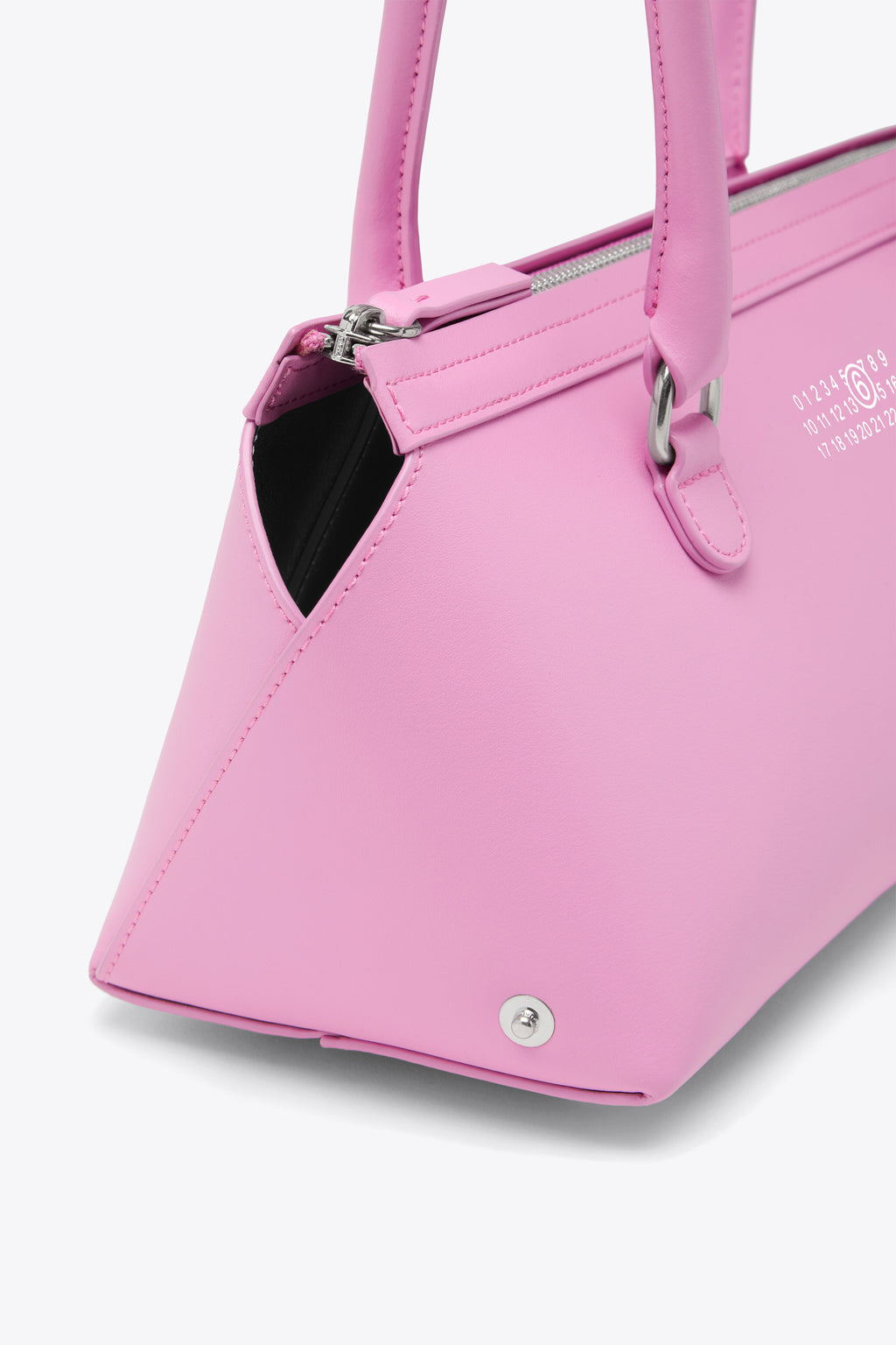 alt-image__Borsa-a-bauletto-in-pelle-rosa