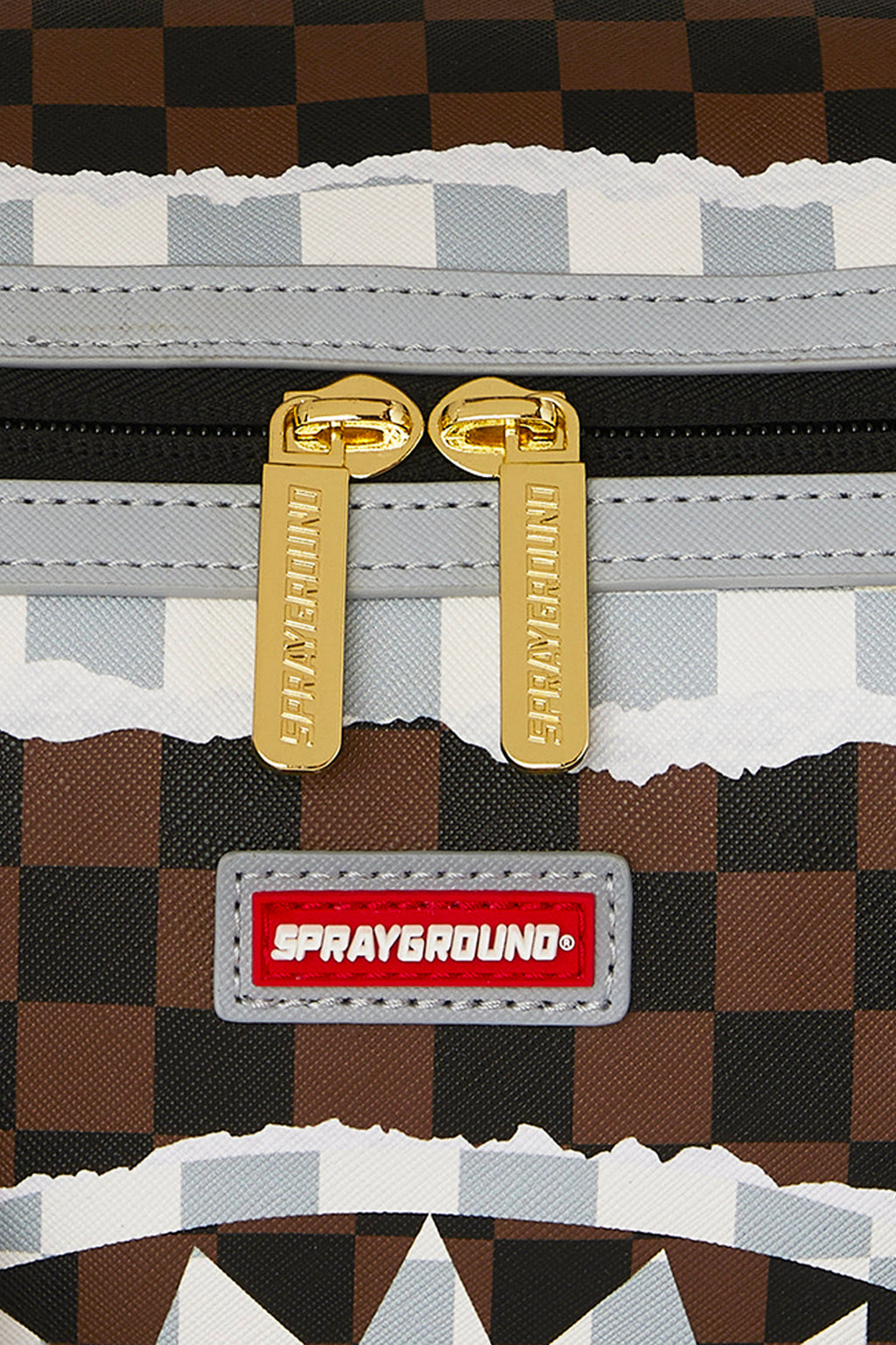 alt-image__Bauletto-in-pvc-a-scacchi-marrone-e-nero-con-bocca-shark---Cream-Brown-Tear-Check-Mini-Duffle