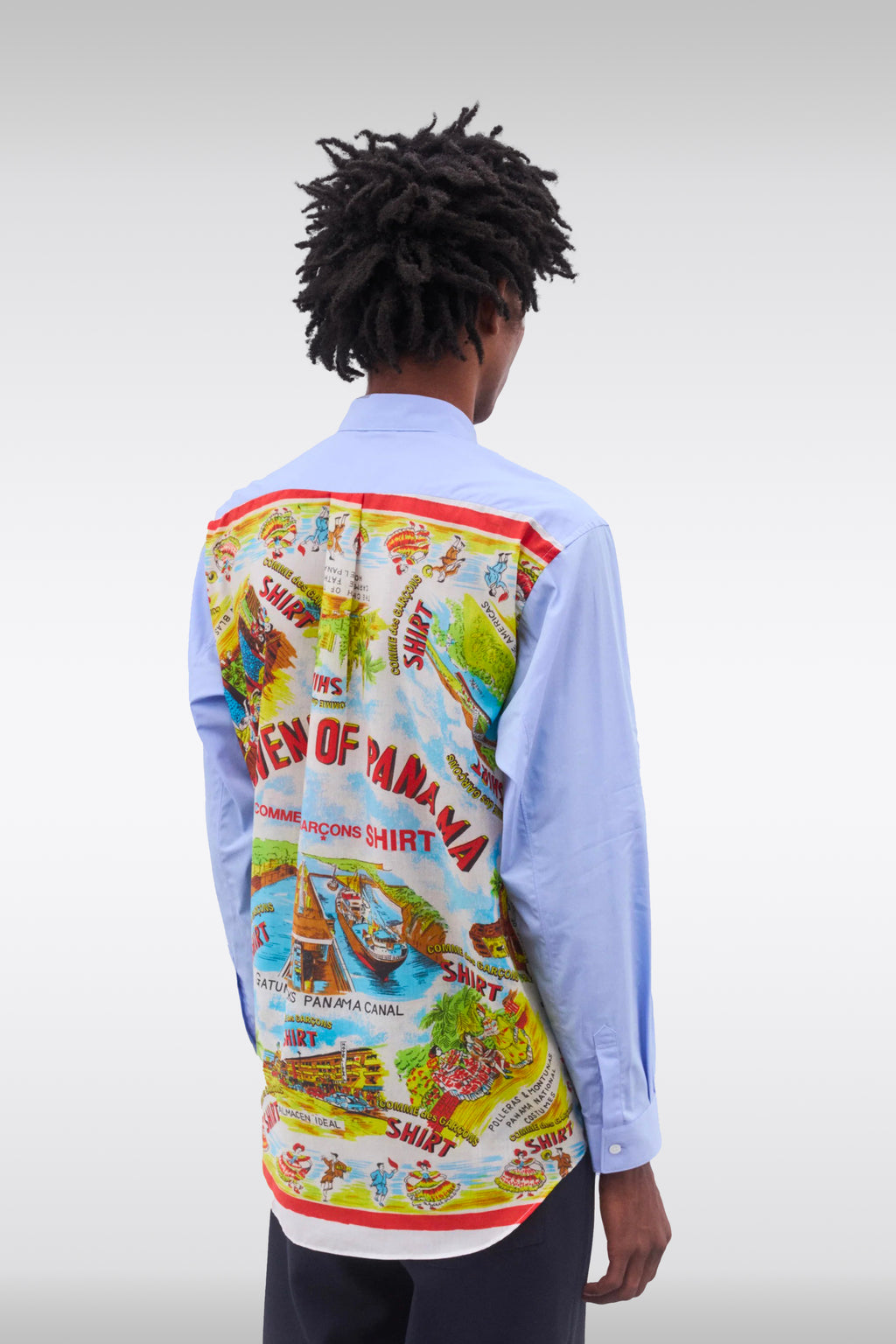 alt-image__Light-blue-cotton-shirt-with-souvenir-graphic-print