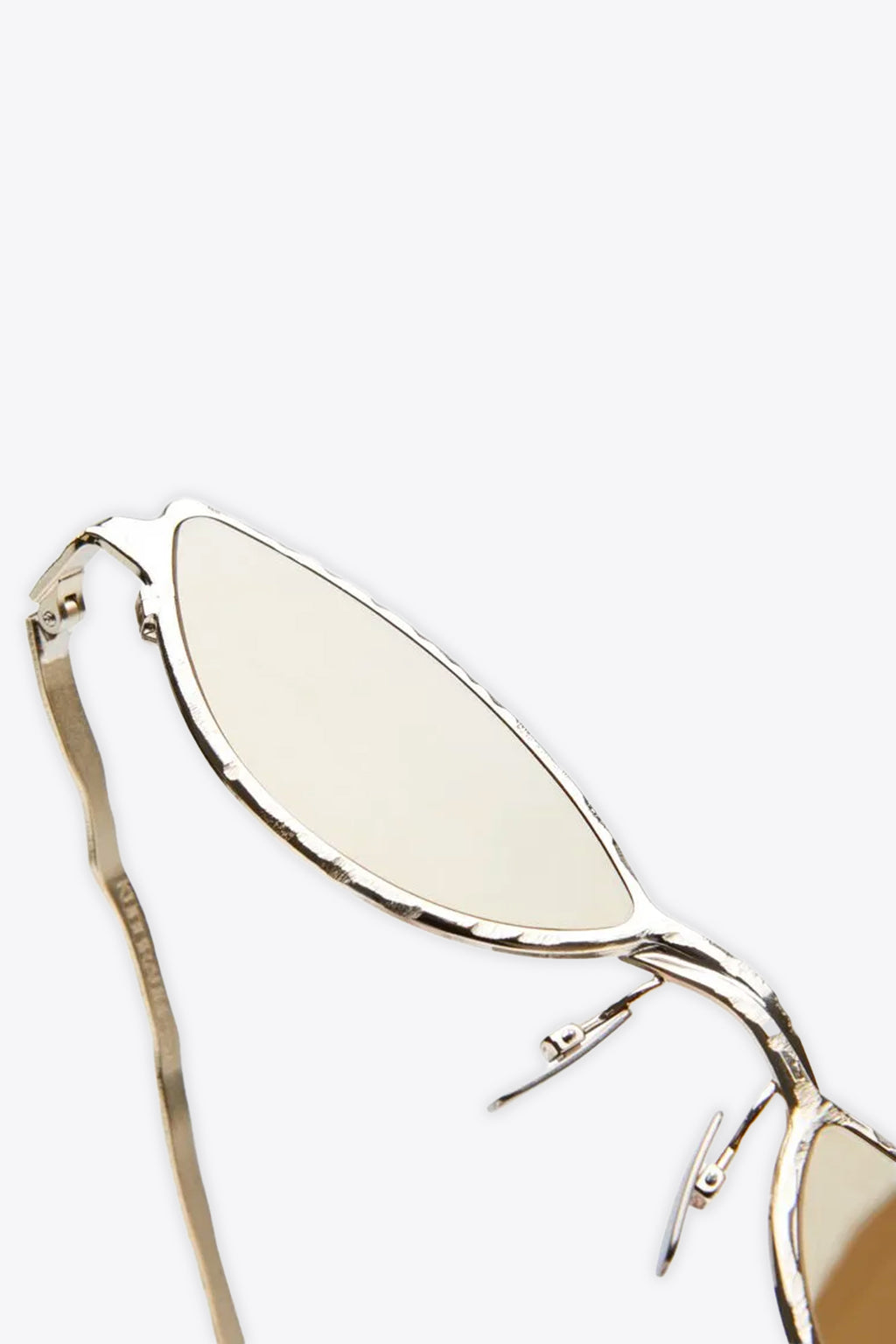 alt-image__Occhiali-cat-eye-in-metallo-martellato-oro-con-lenti-oro---Z29