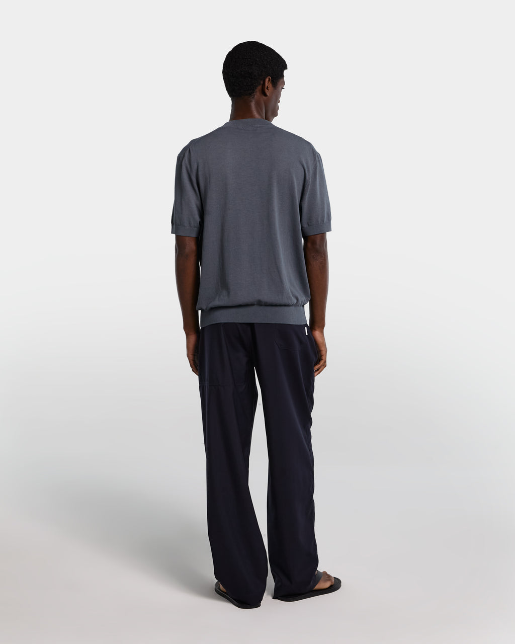 alt-image__Pantalone-in-frescolana-blu-navy-con-vita-regolabile