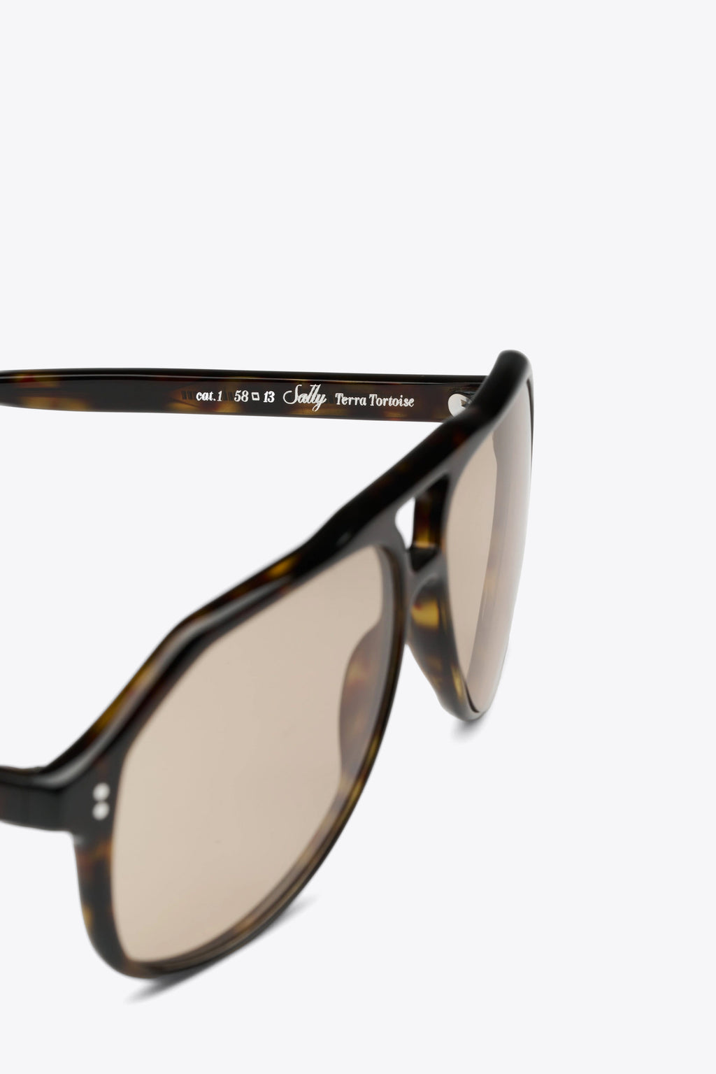 alt-image__Occhiali-aviator-in-acetato-tartarugato-con-lente-marrone---Sally