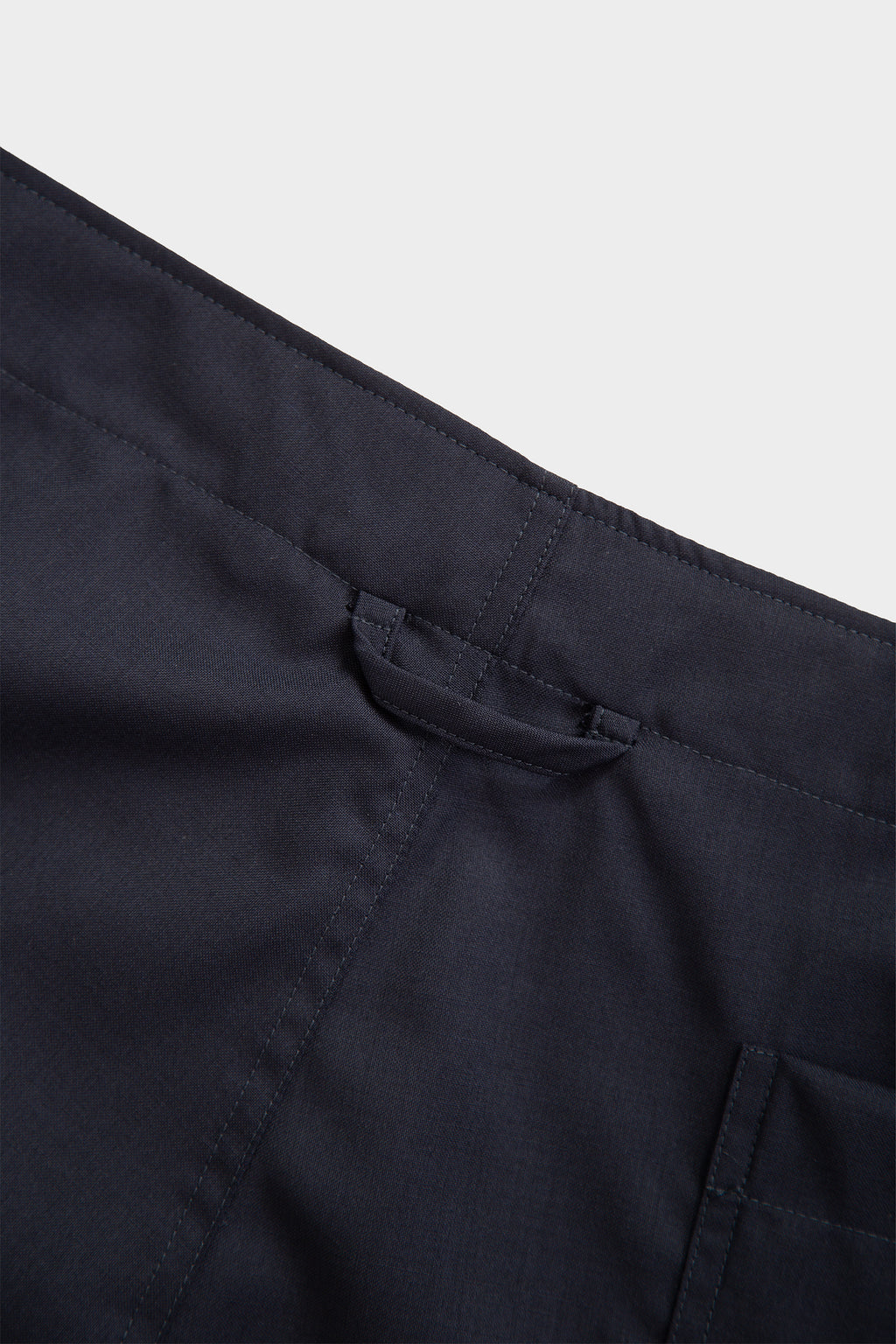 alt-image__Bermuda-baggy-in-frescolana-blu-navy