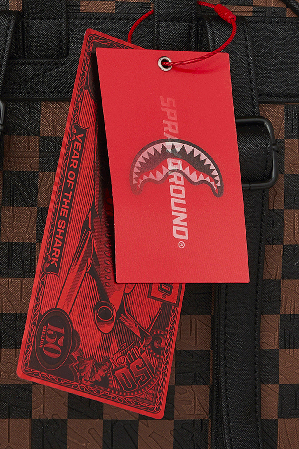 alt-image__Zaino-piccolo-in-pvc-a-scacchi-marrone-e-nero-con-bocca-shark----Check-2-Emboss-Savage-Backpack