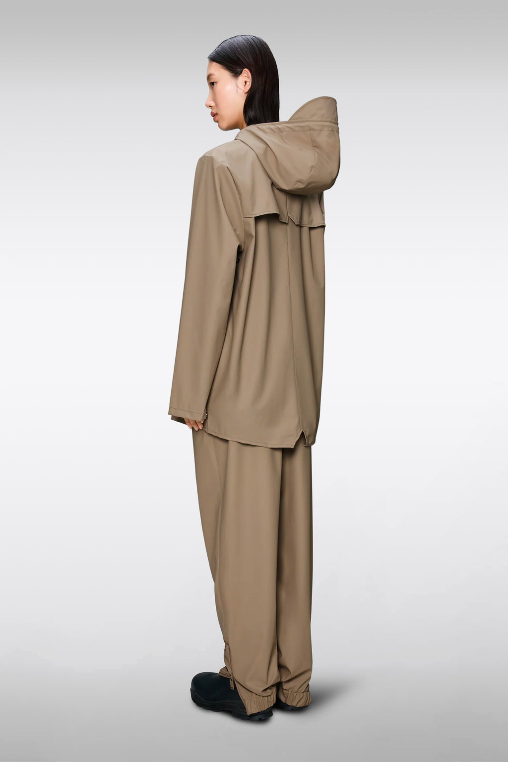 alt-image__giacca-capp.visiera-bottoni-automatici-Beige