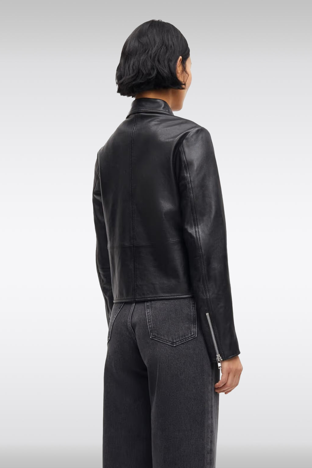 alt-image__Giubbotto-nero-in-pelle---Sashiloh-Jacket