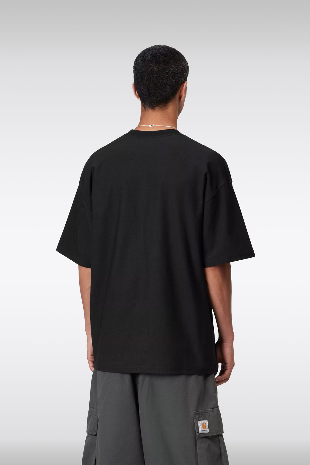 alt-image__T-shirt-nera-in-cotone-con-tasca-e-logo-al-petto---S/S-OG-Loose-Pocket-T-Shirt
