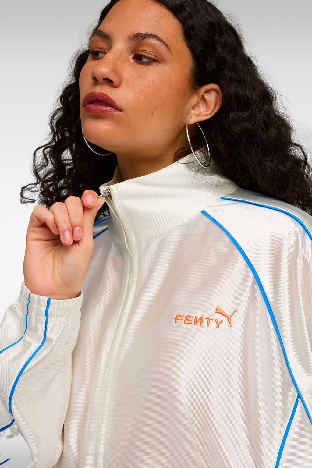 alt-image__FENTY-X-PUMA-T7-piping-track-J-Bianco