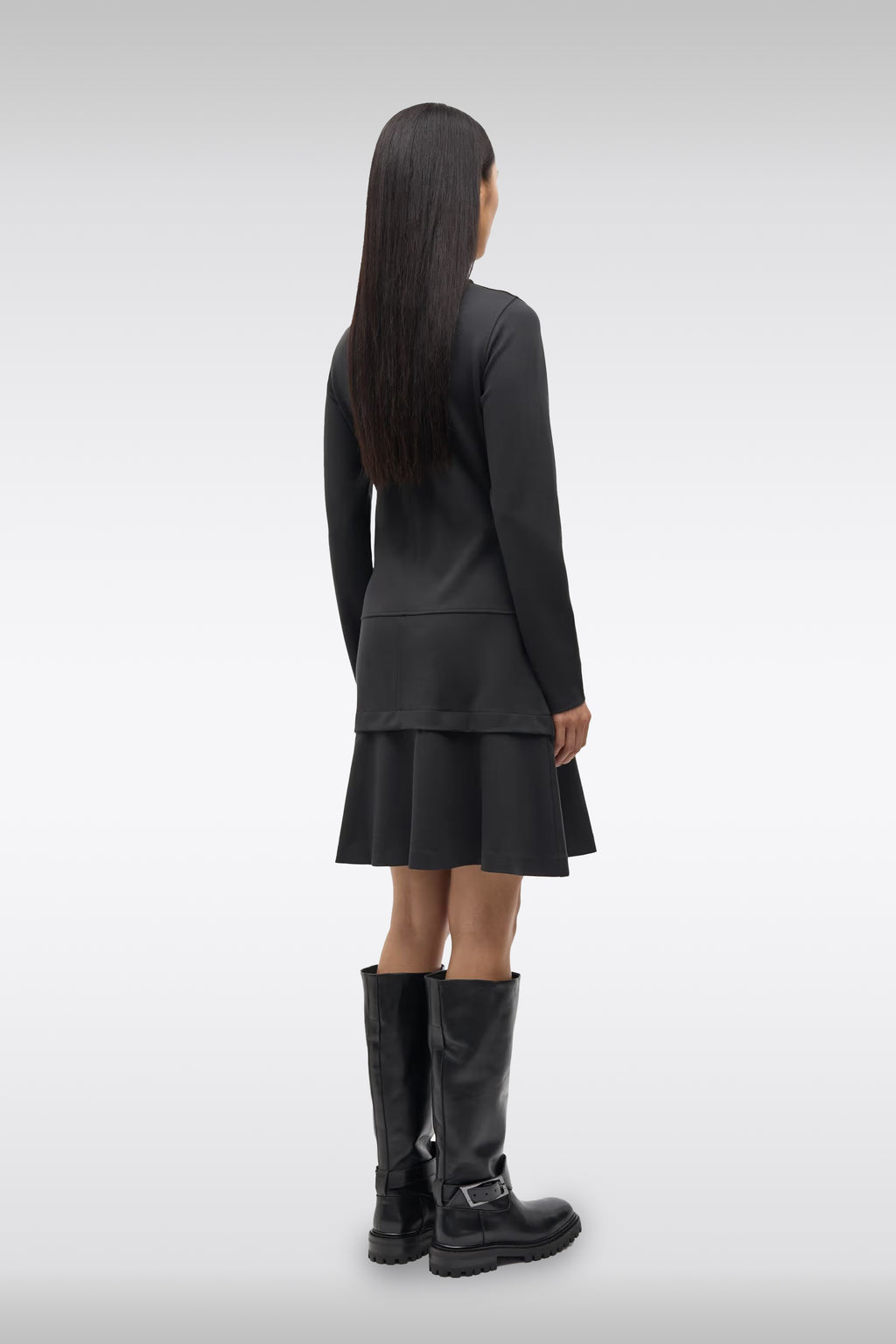 alt-image__Abito-nero-corto-svasato-con-maniche-lunghe---Saclay-Dress