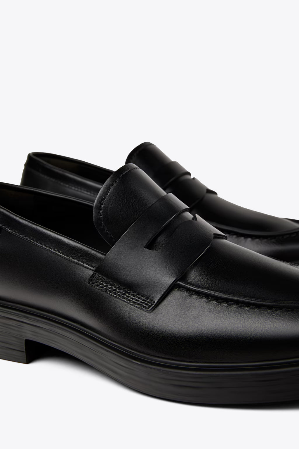 alt-image__Mocassino-nero-in-pelle---Dean