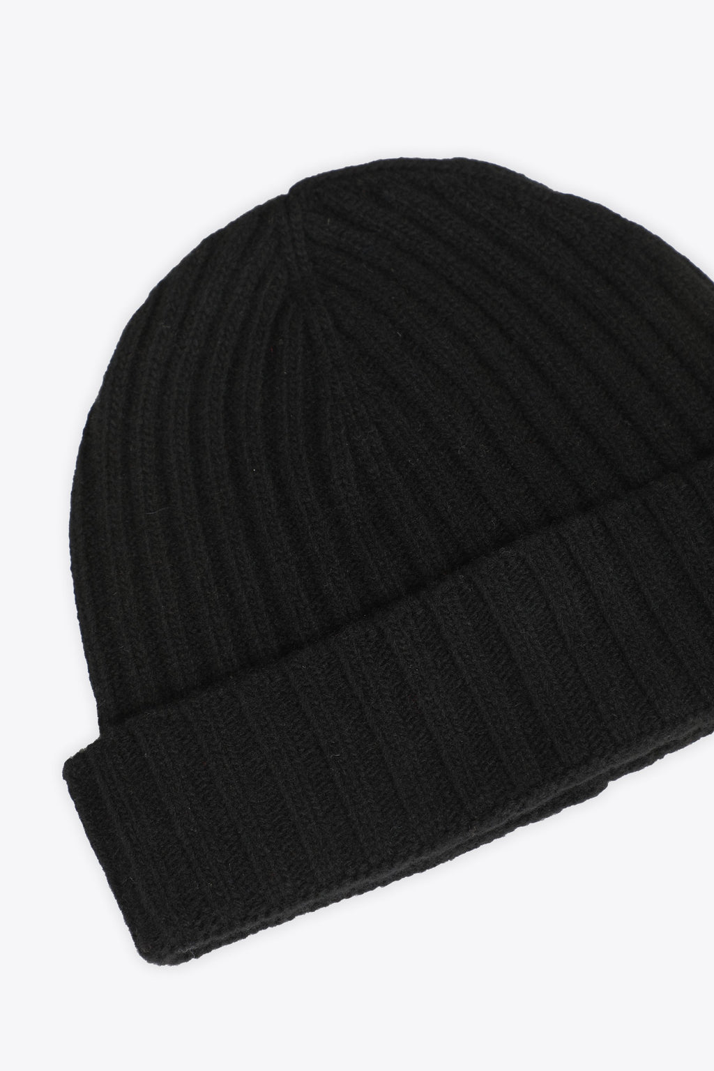 alt-image__CAPPELLO-M.PERLA-Nero