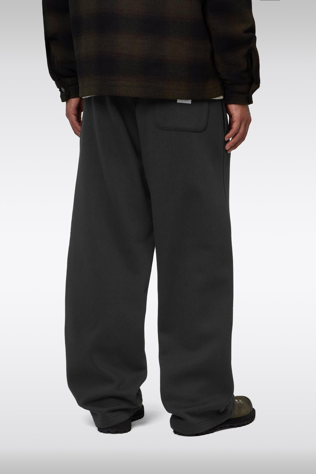 alt-image__Pantalone-nero-in-felpa-loose-fit---Mack-Sweat-Pant