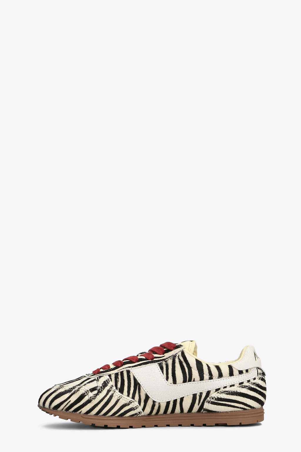 alt-image__Sneaker-bassa-in-cavallino-zebrato-con-lacci-rossi---Windspin-Low