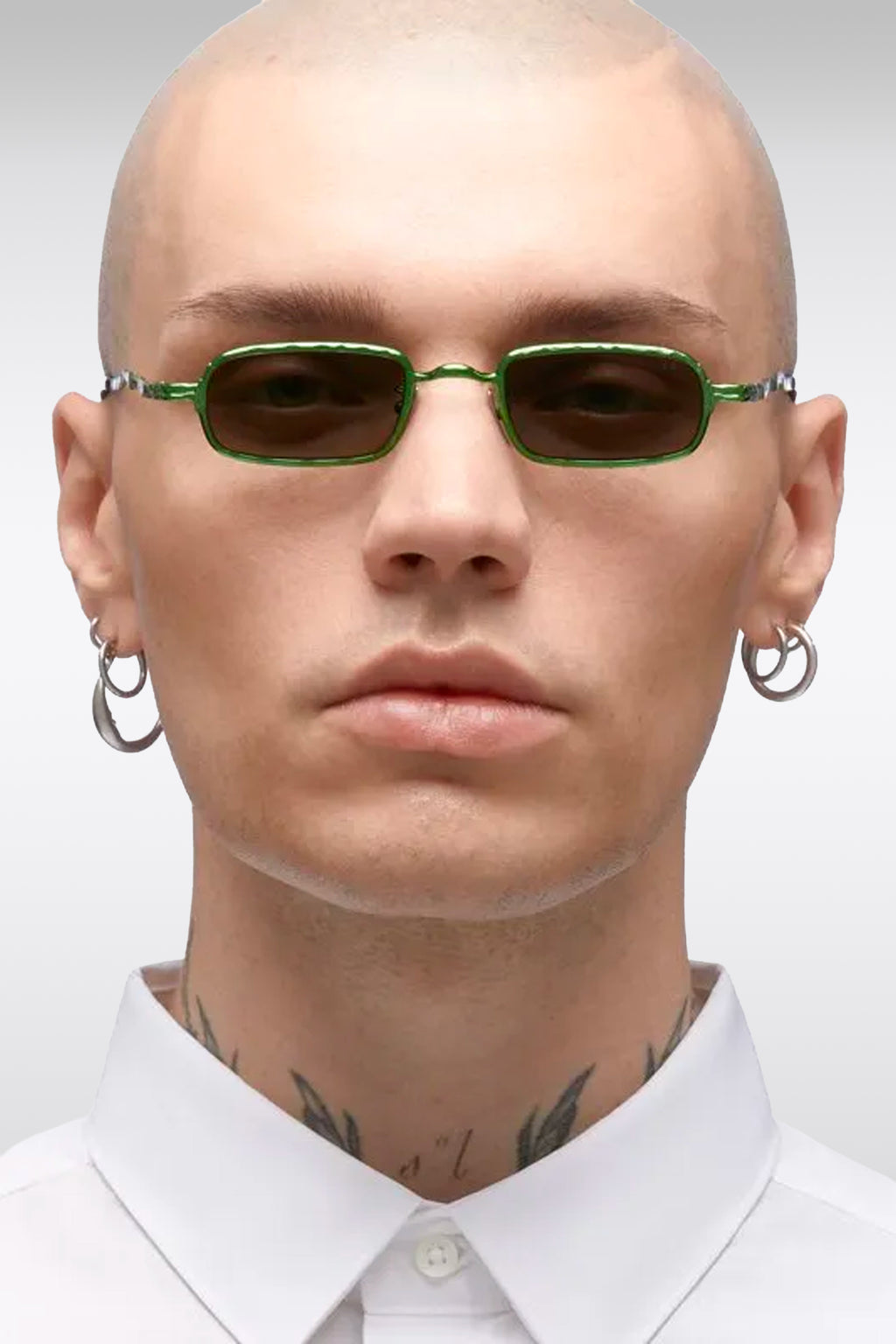alt-image__Green-hammered-metal-squared-sunglasses---Z18