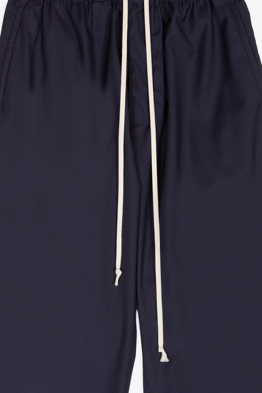 alt-image__Pantalone-loose-fit-in-frescolana-blu-navy-con-elastico-in-vita-e-coulisse---Jogger-Pant